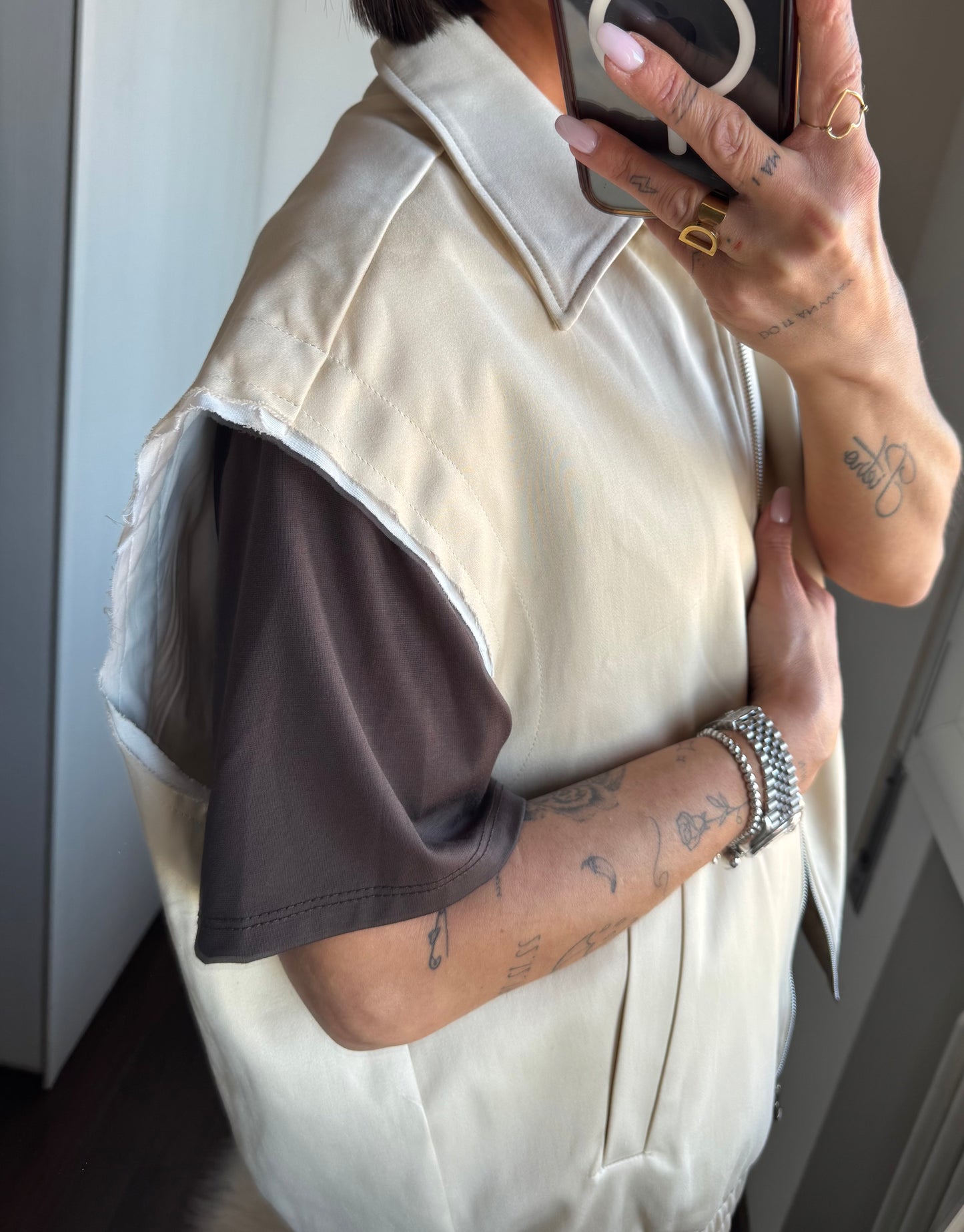 Gilet over Lumina
