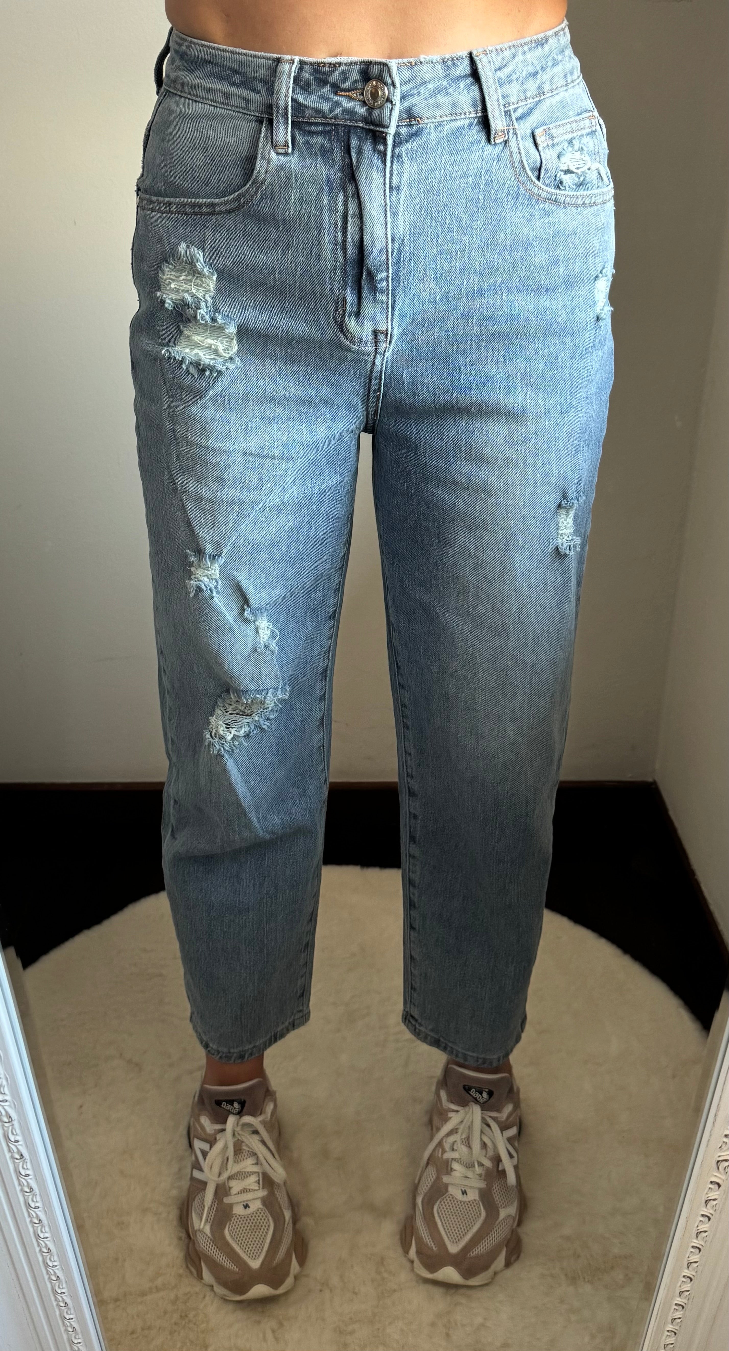 Jeans MOM FIT strappi