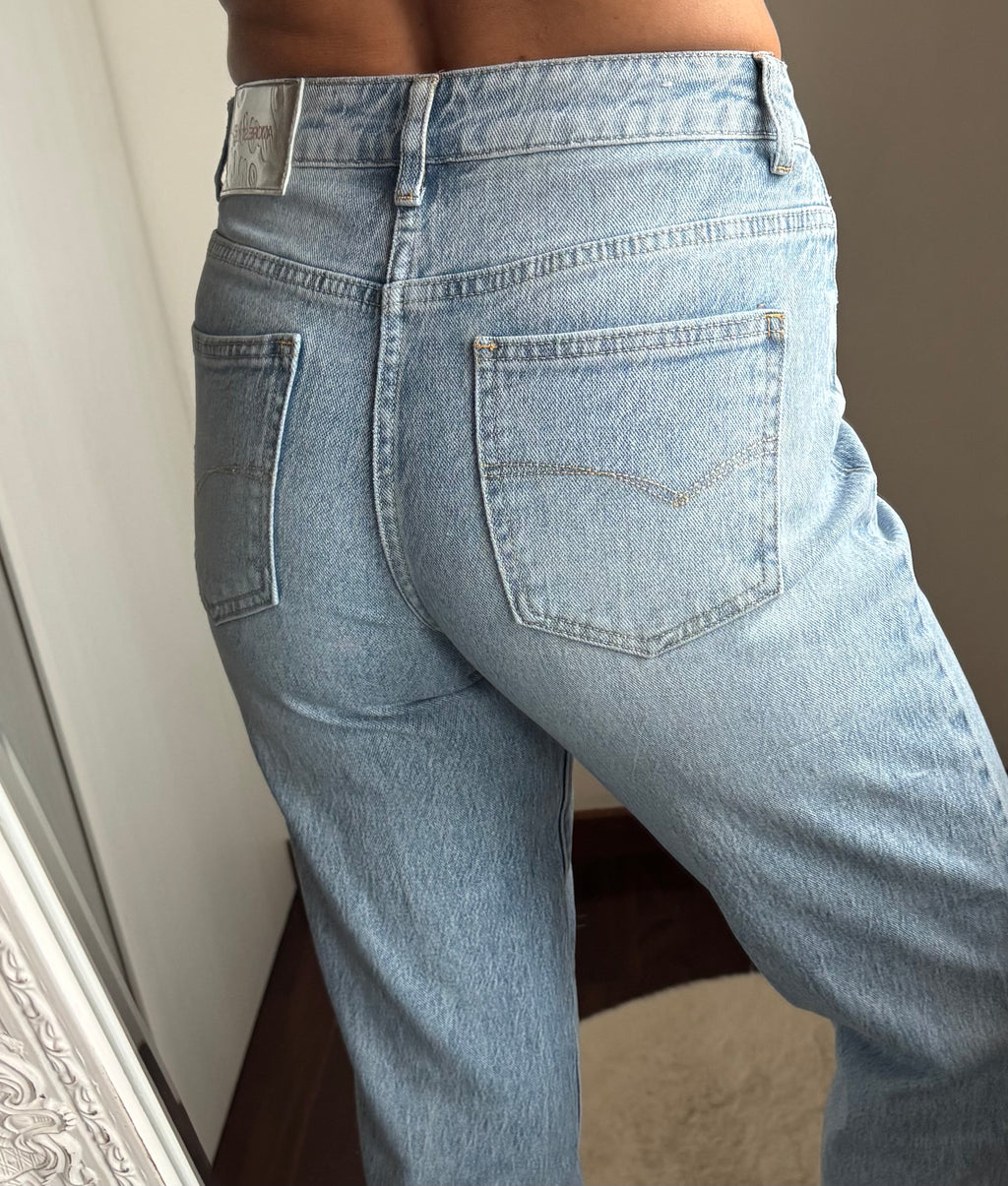 Jeans MOMFIT light blue