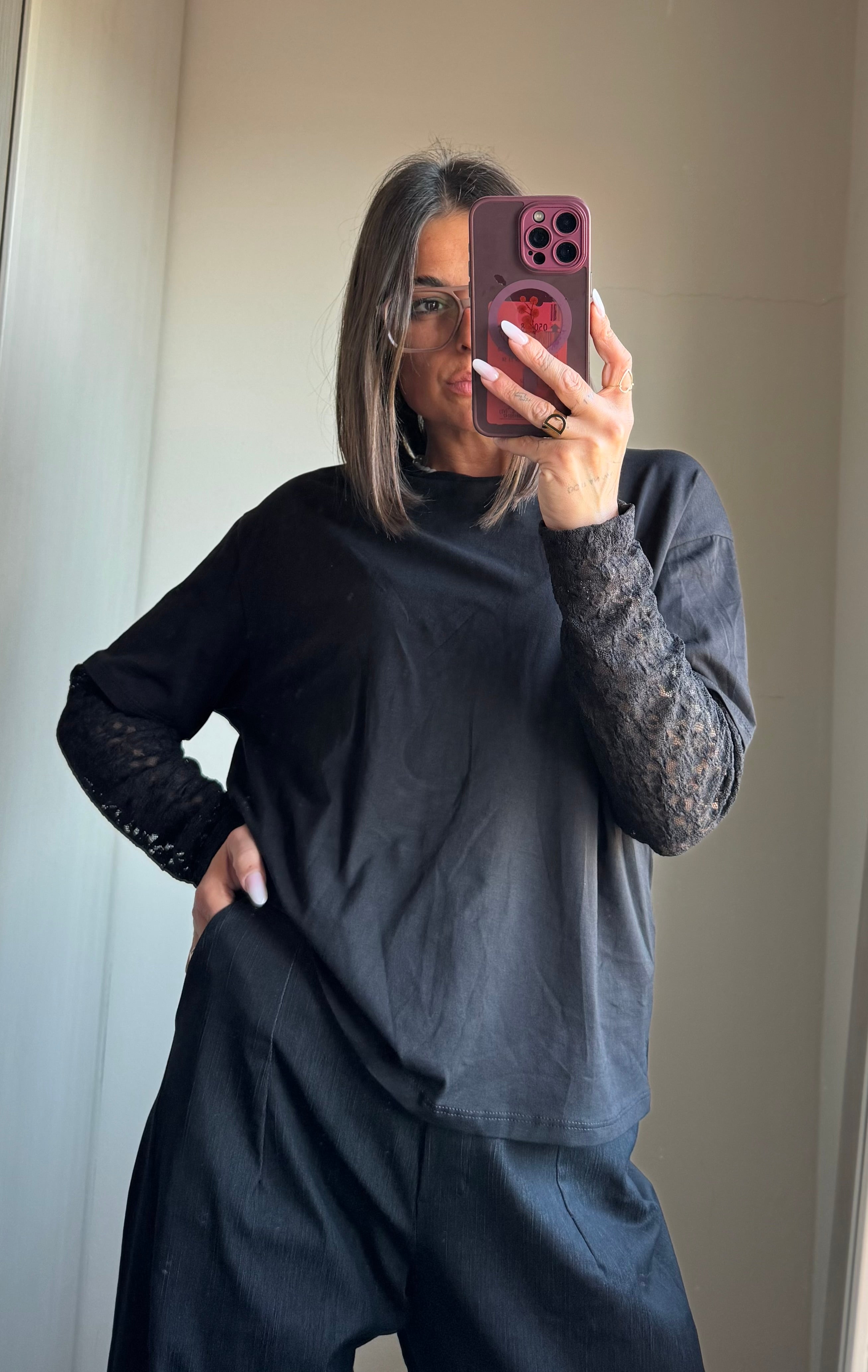 Maglia con maniche in pizzo