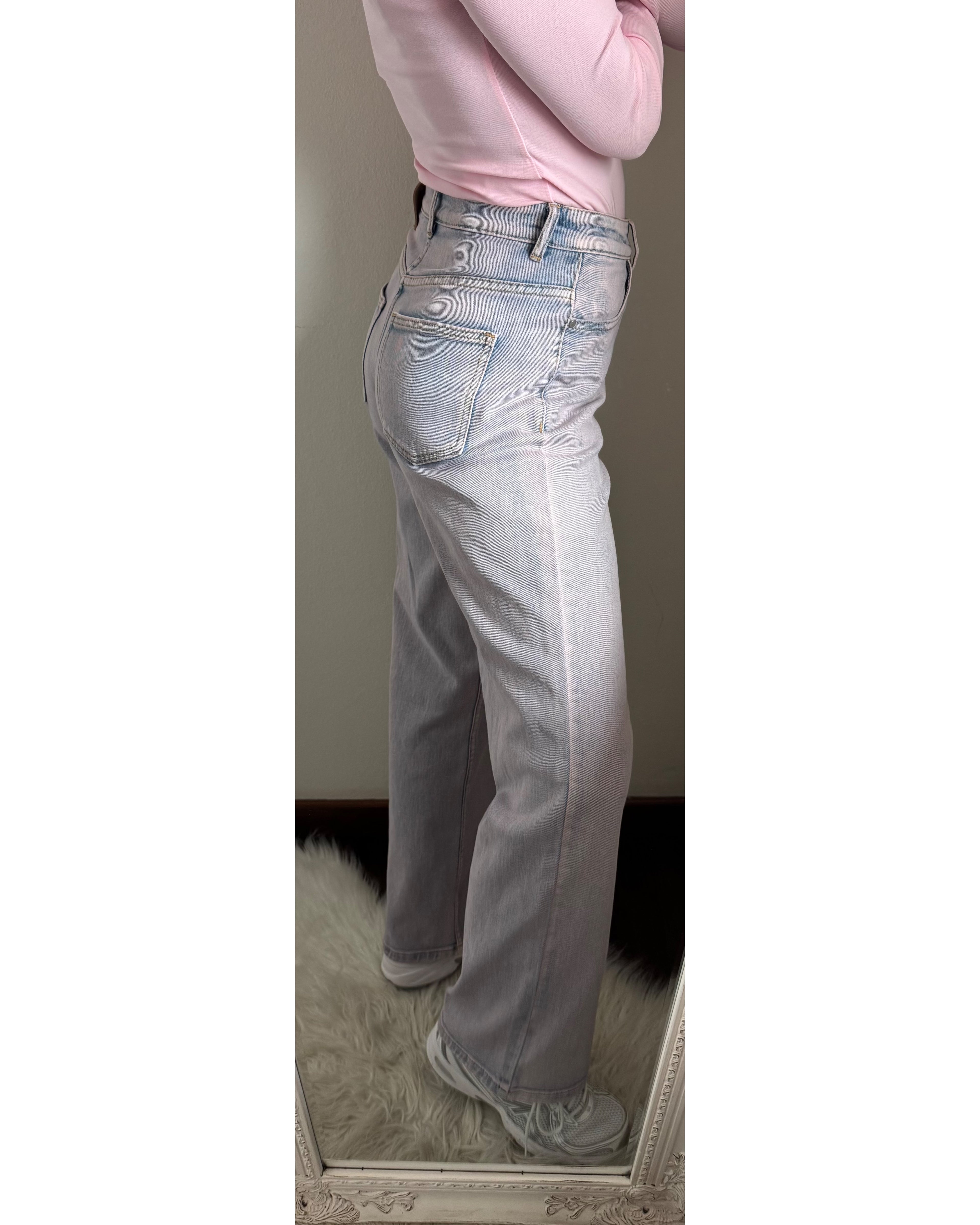 Jeans Lumina slavato rosa