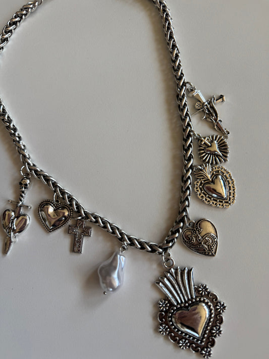 Collana cuore sacro