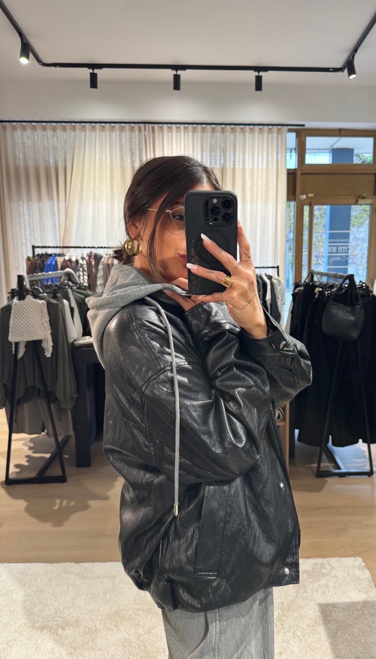 Contrast hooded jacket