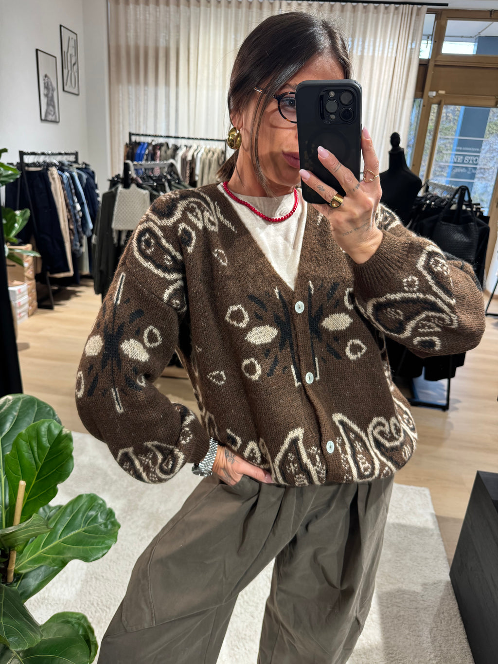 Cardigan bandana