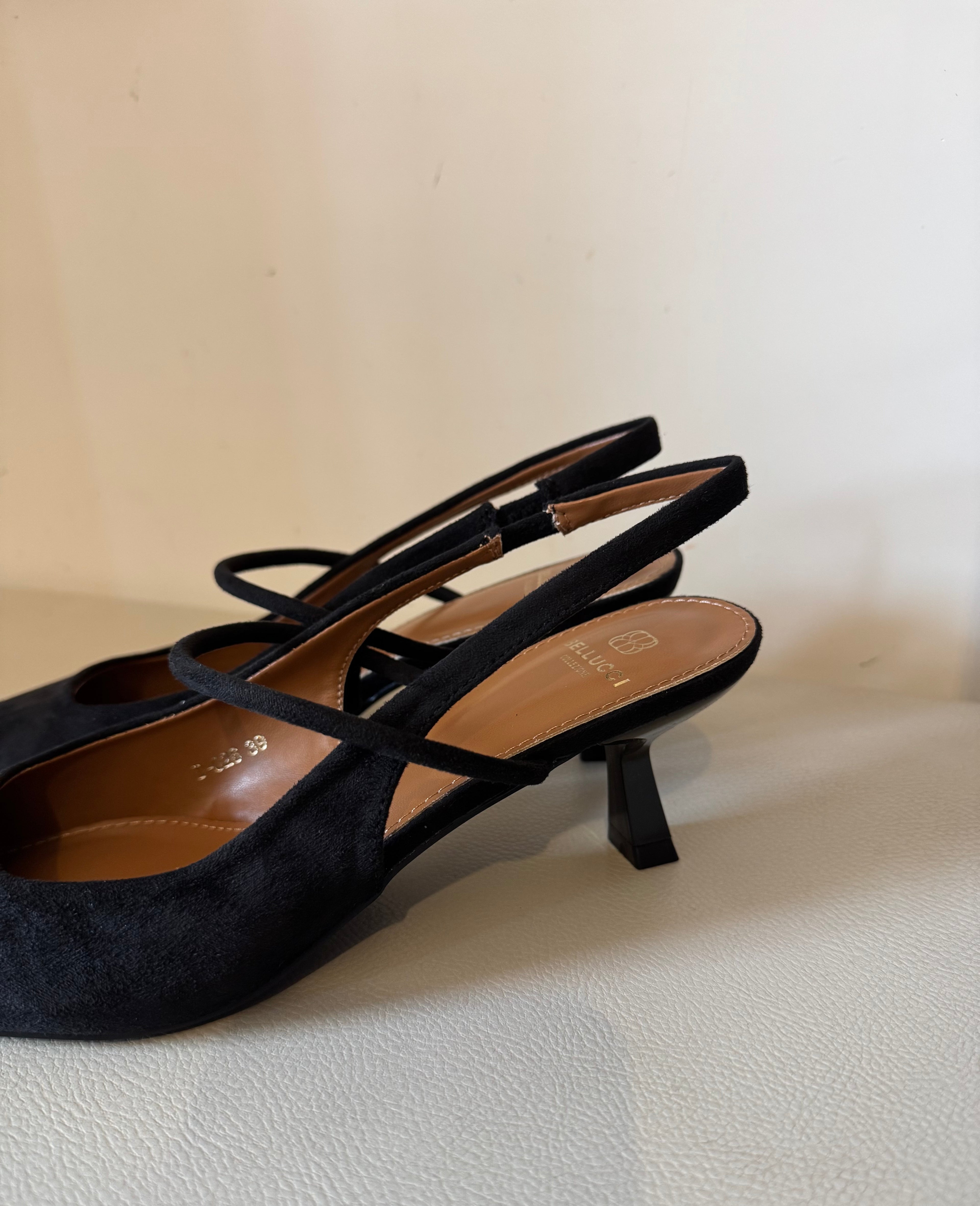 Slingback scamosciata