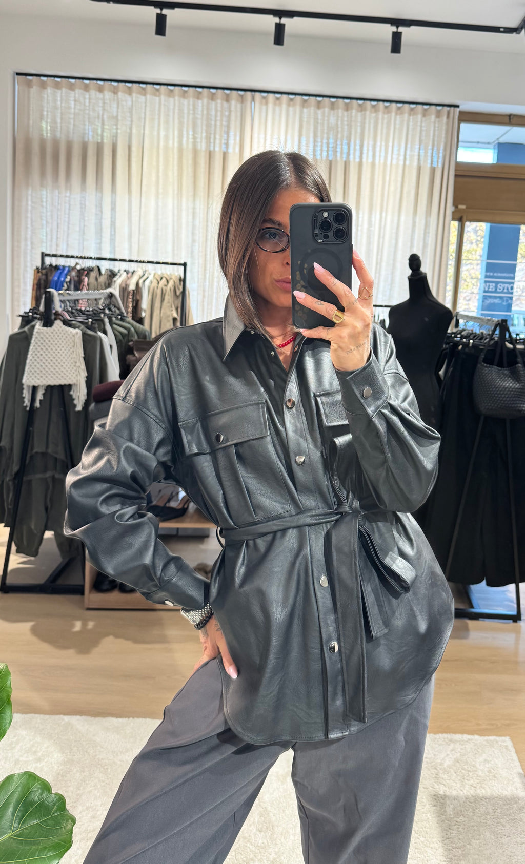 Giacca a camicia in ecopelle YOU DECIDE