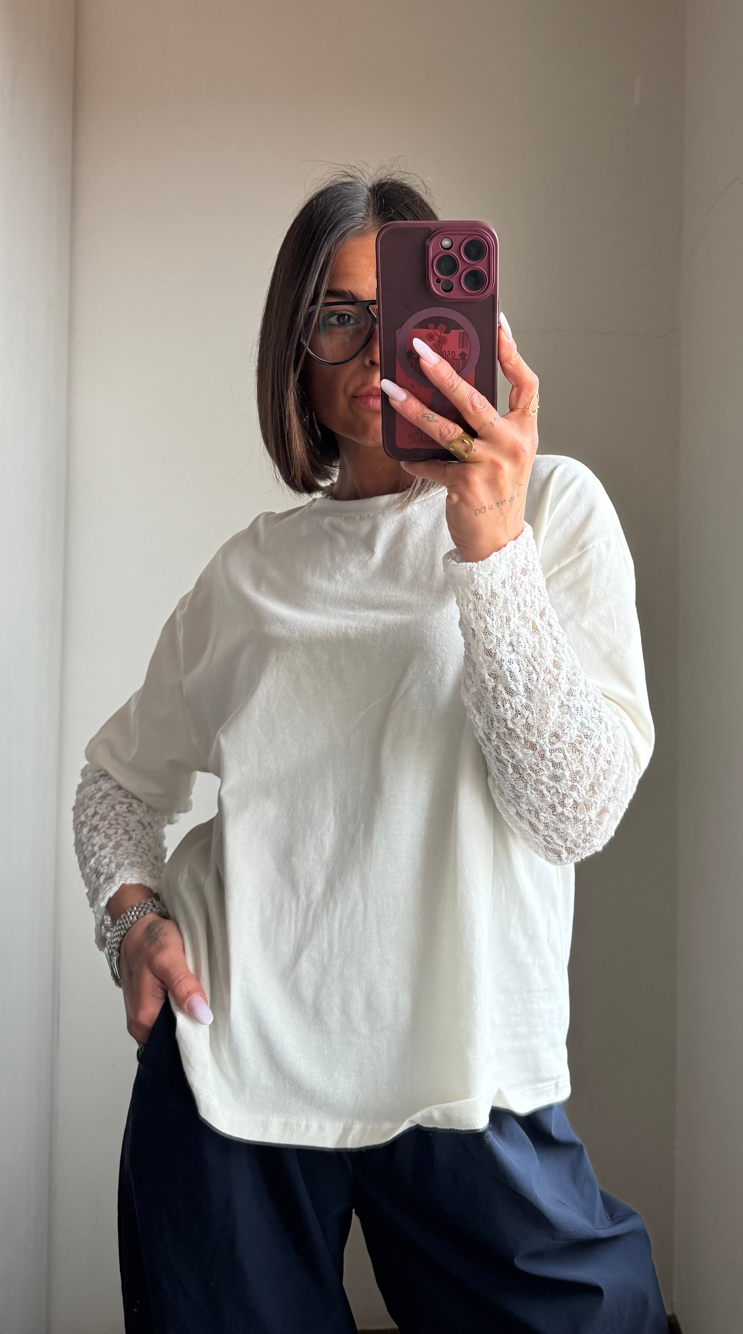 Maglia con maniche in pizzo