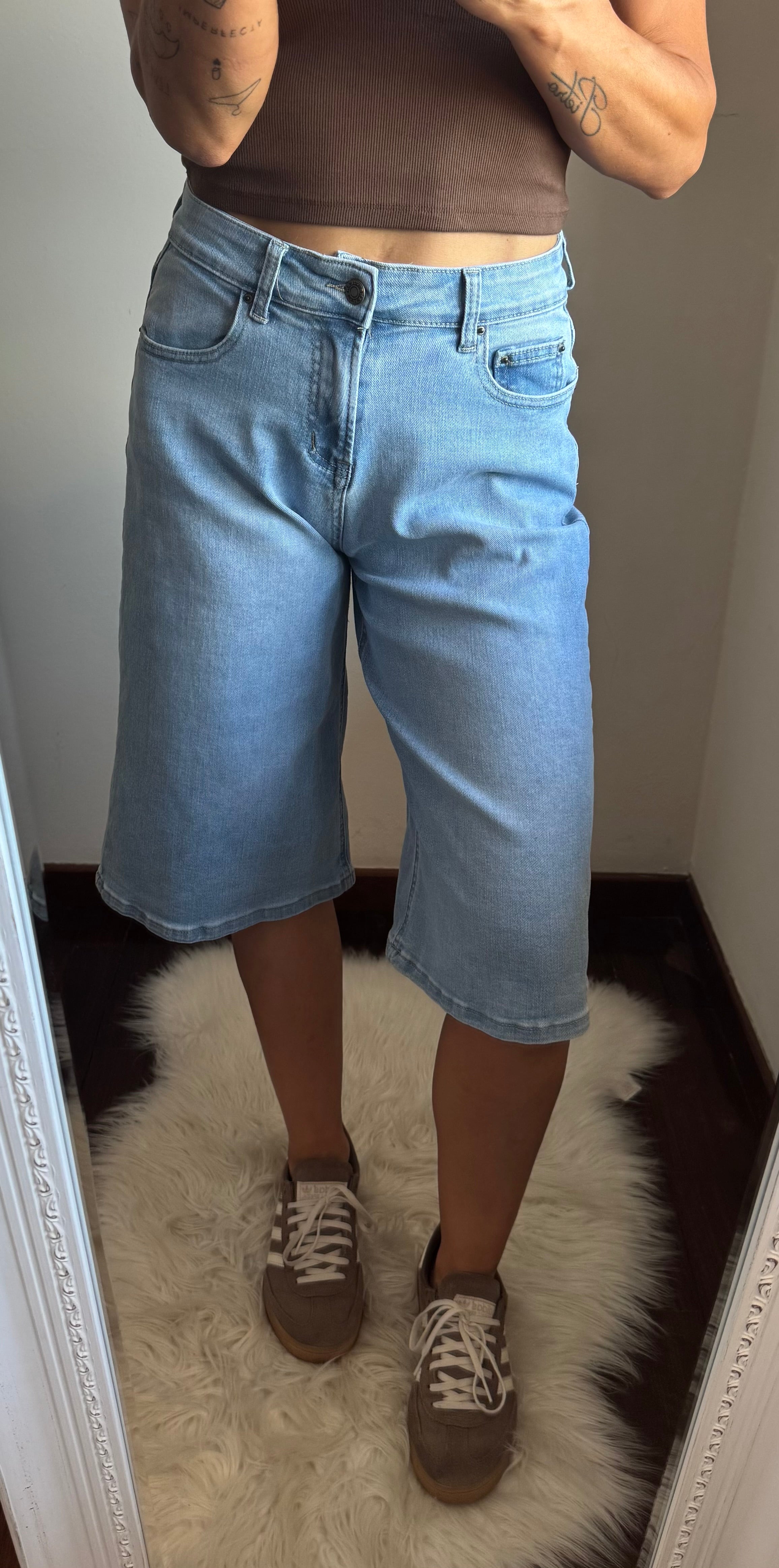 Bermuda in denim elasticizzato