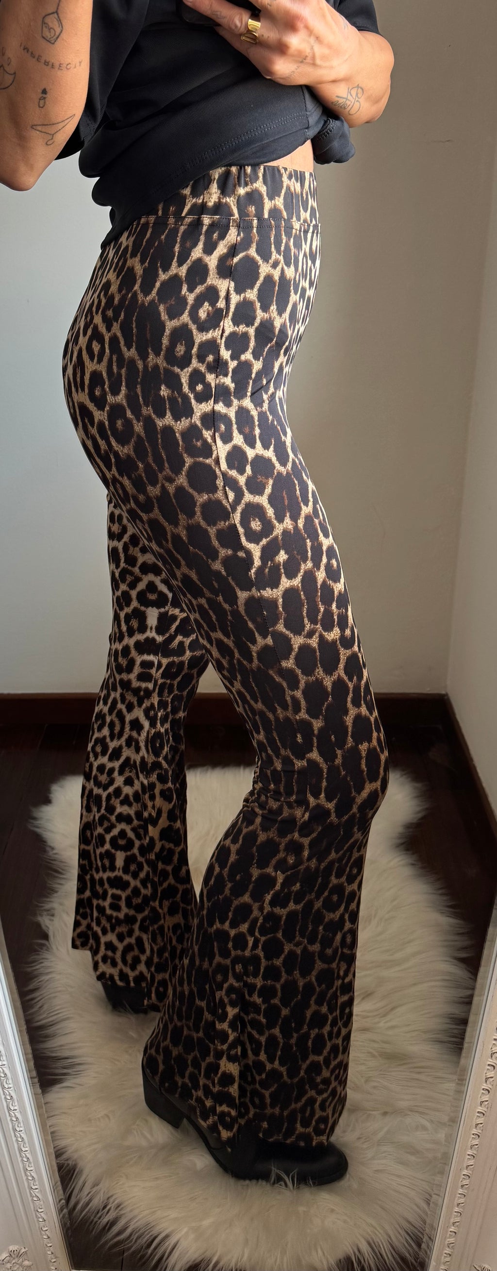 Pantalone zampa macula