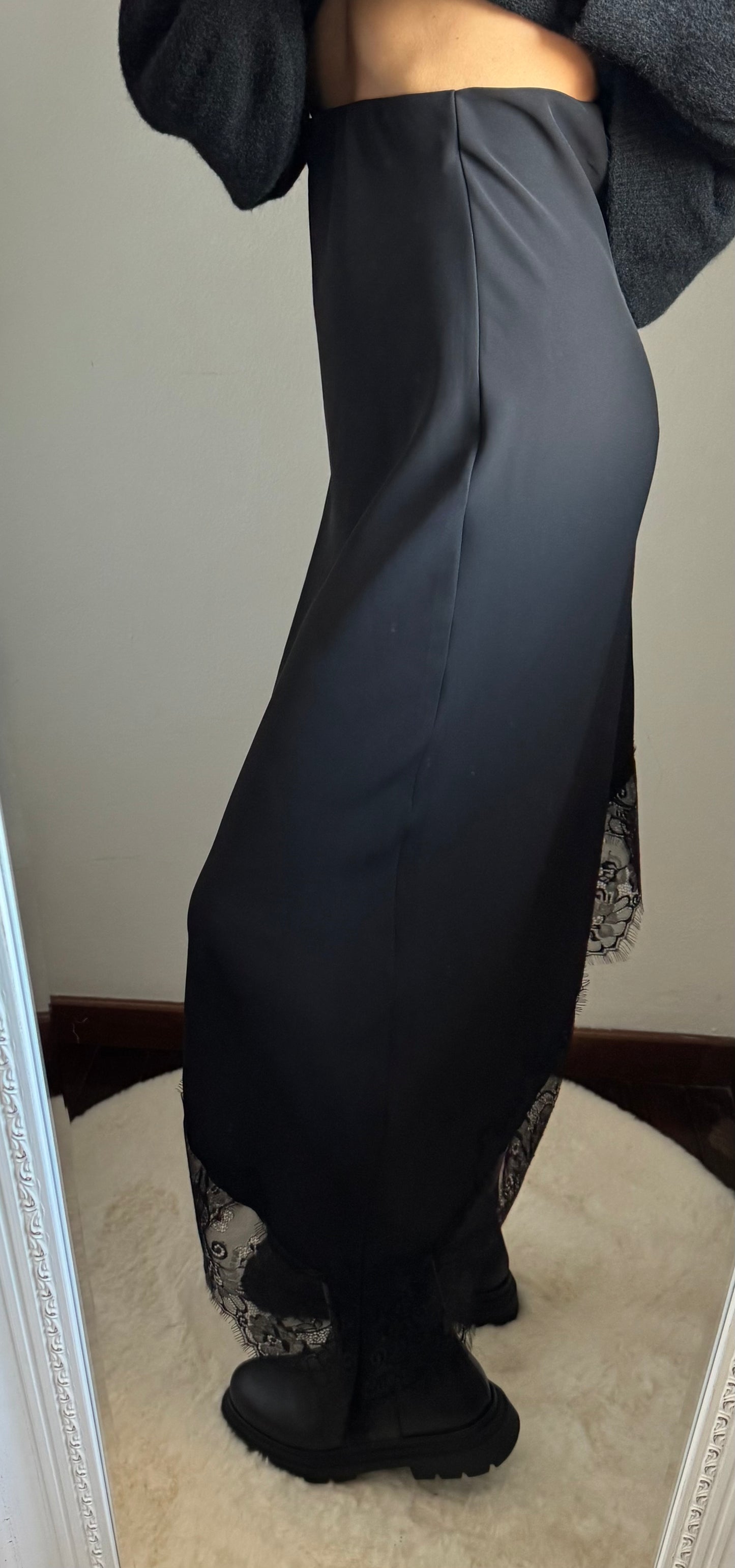 Gonna pizzo asimmetrica