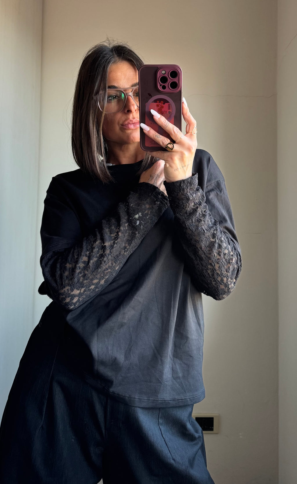 Maglia con maniche in pizzo