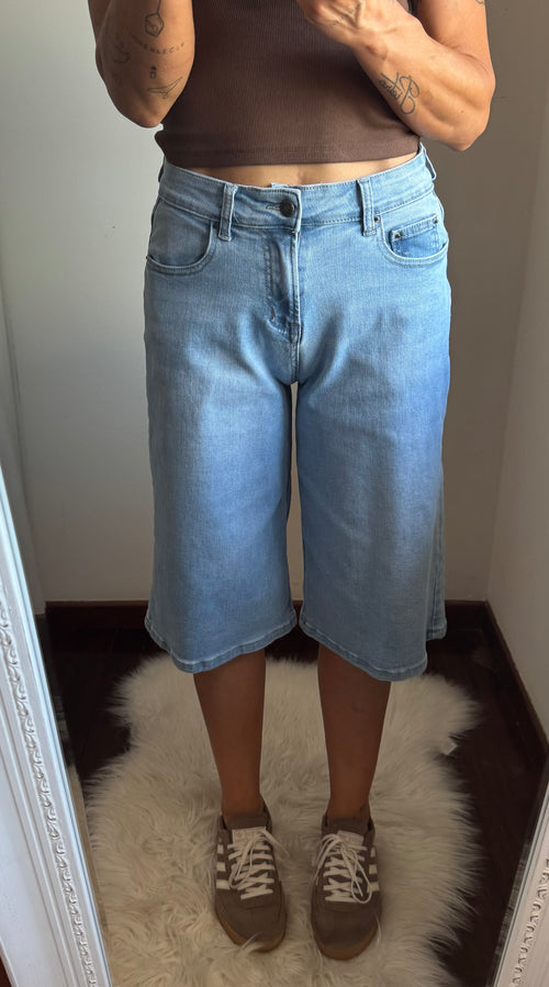 Bermuda in denim elasticizzato