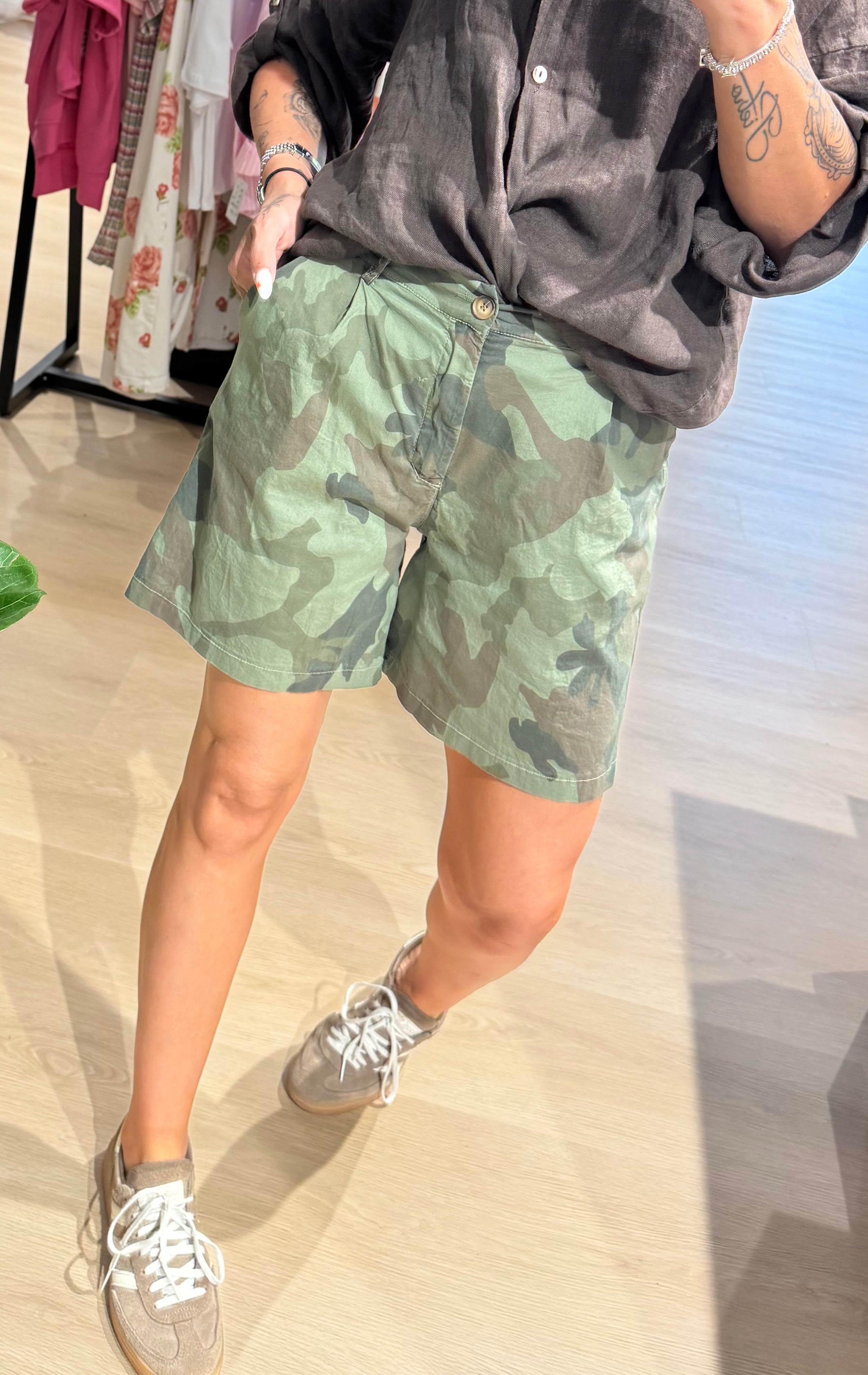 Shorts camouflage