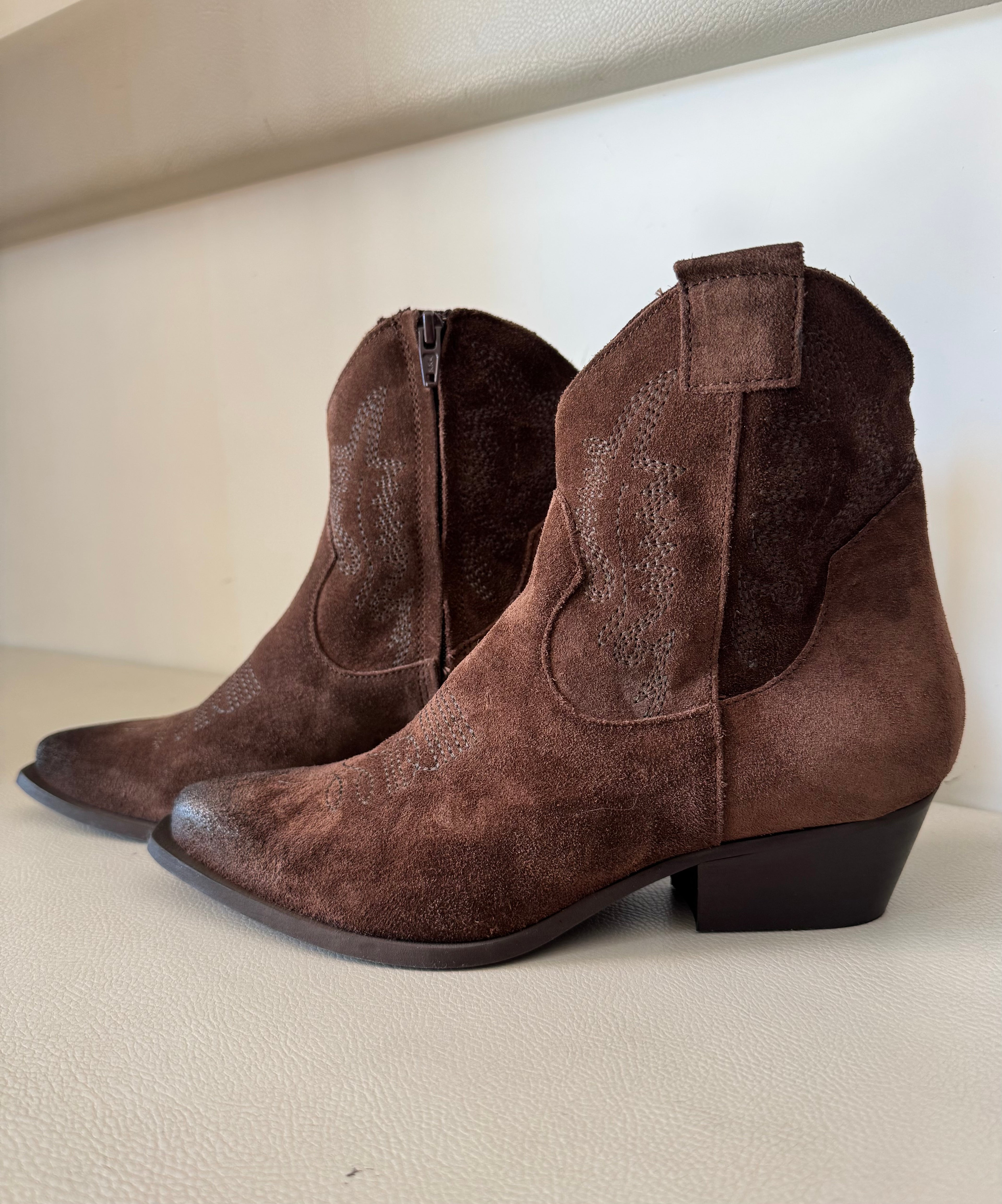 Texano in camoscio DIVINE FOLLIE