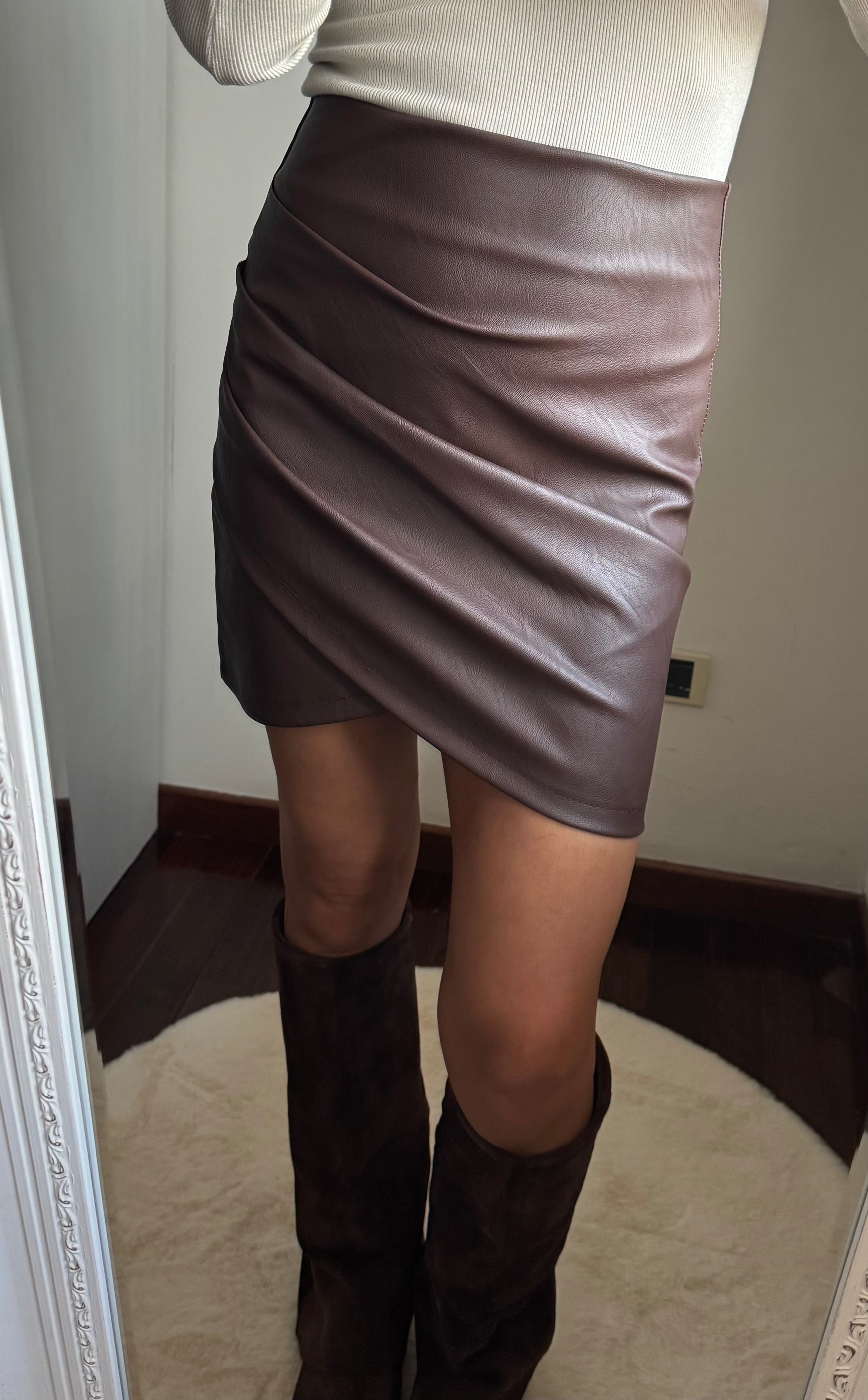 Gonna ecopelle marrone