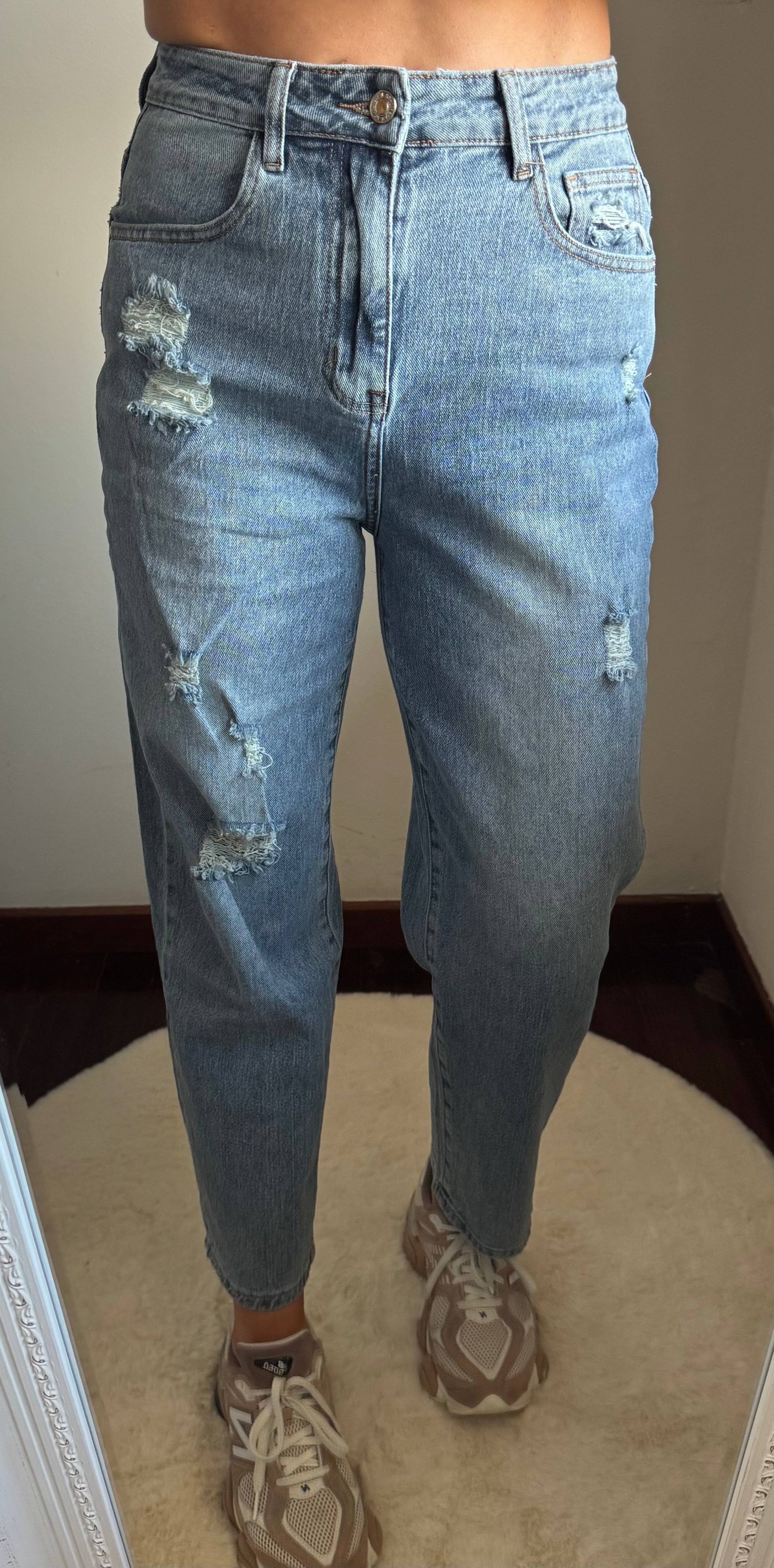 Jeans MOM FIT strappi