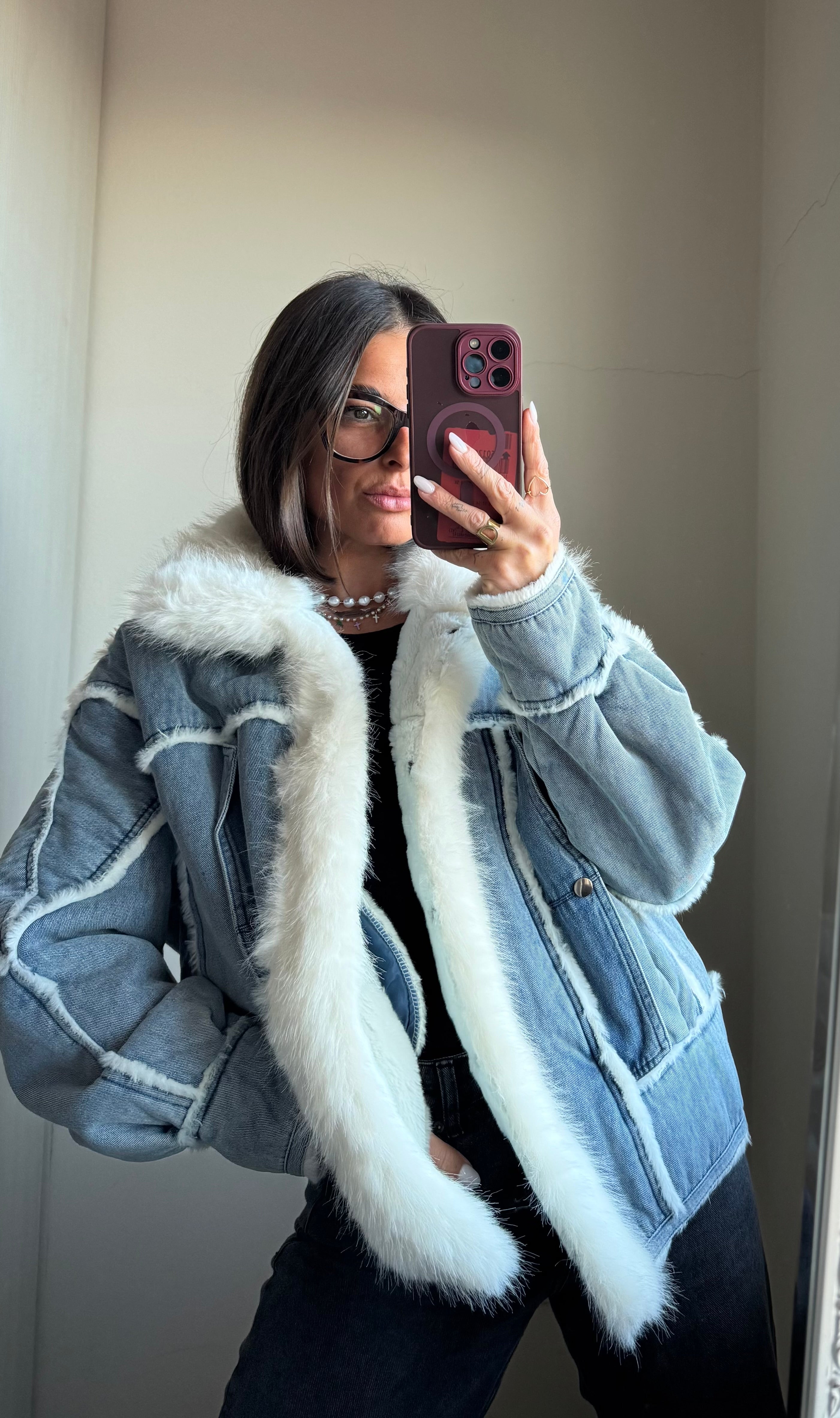 Giacca denim foderata con ecopelliccia