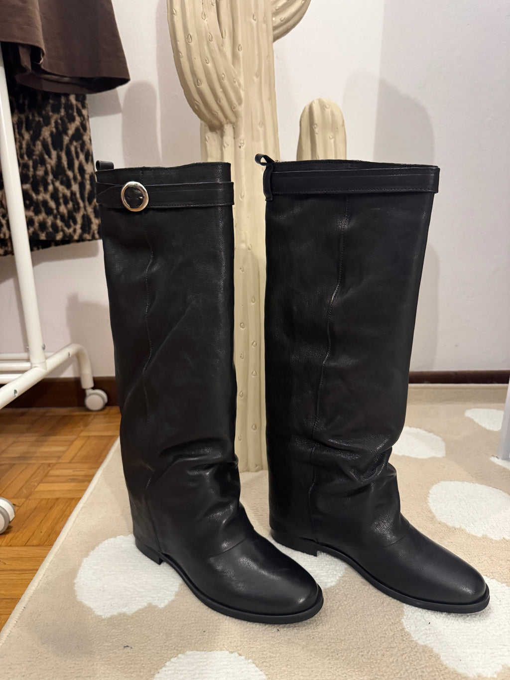 Stivale divine follie