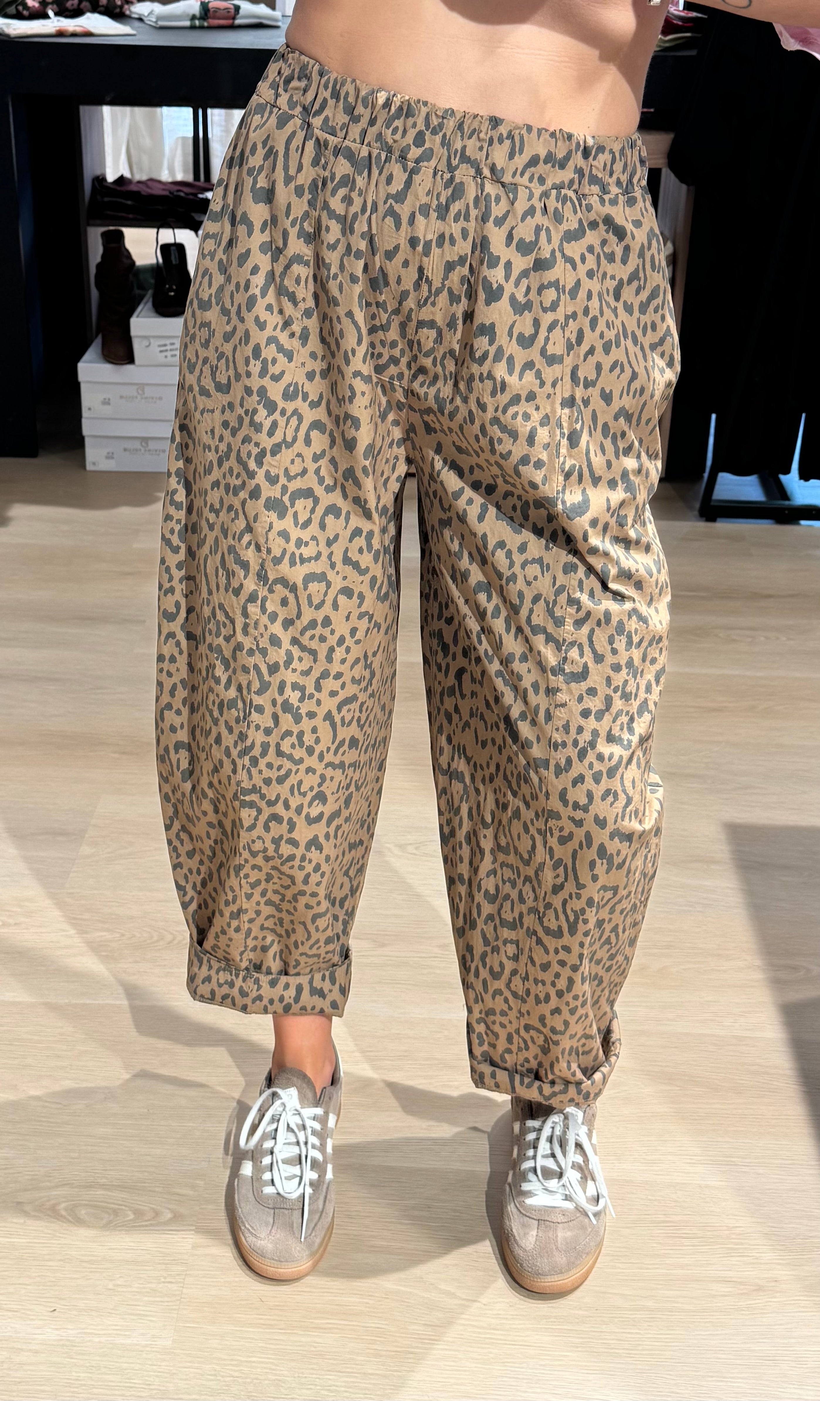 Pantalone macula baggy