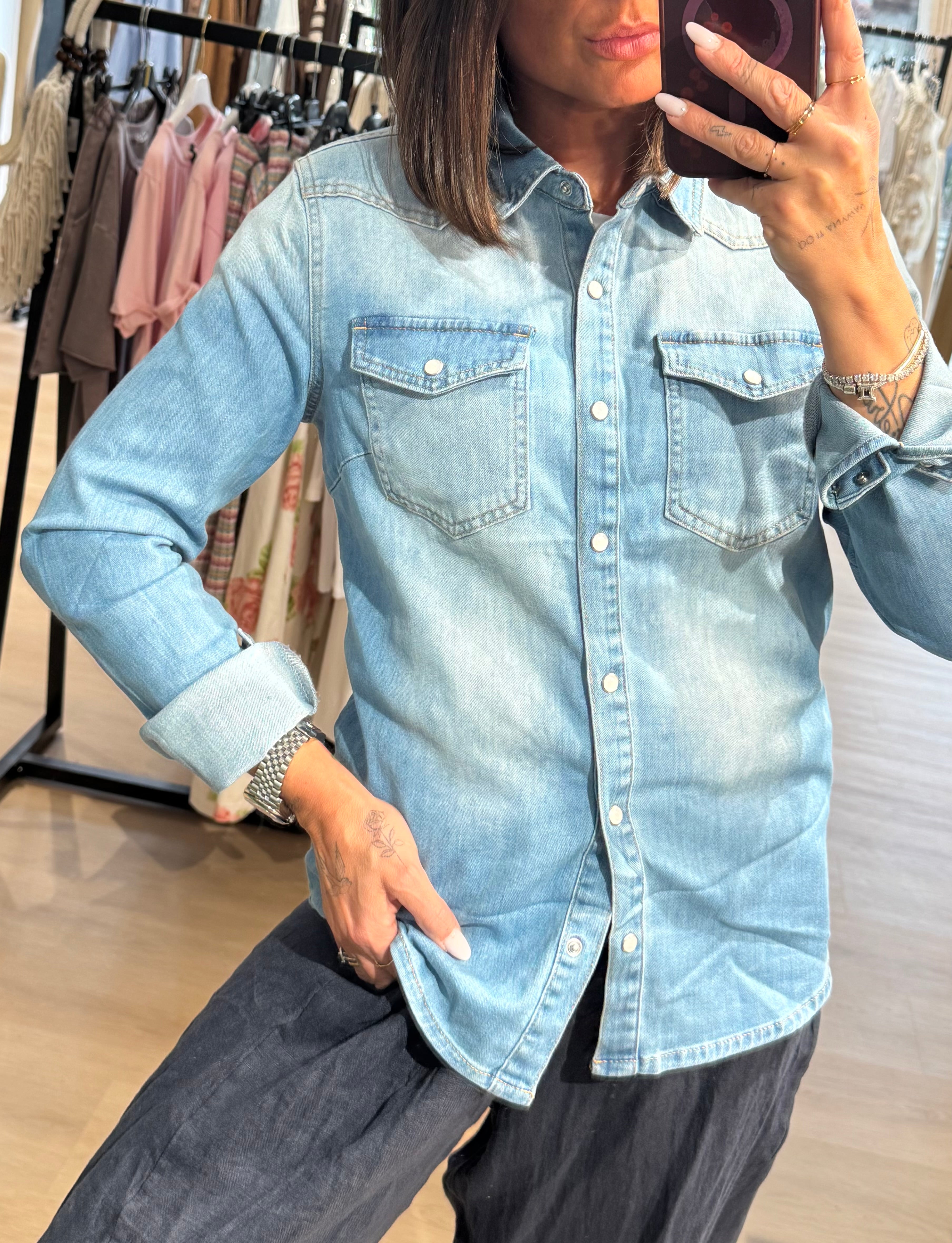Camicia in denim sfiancata light blue