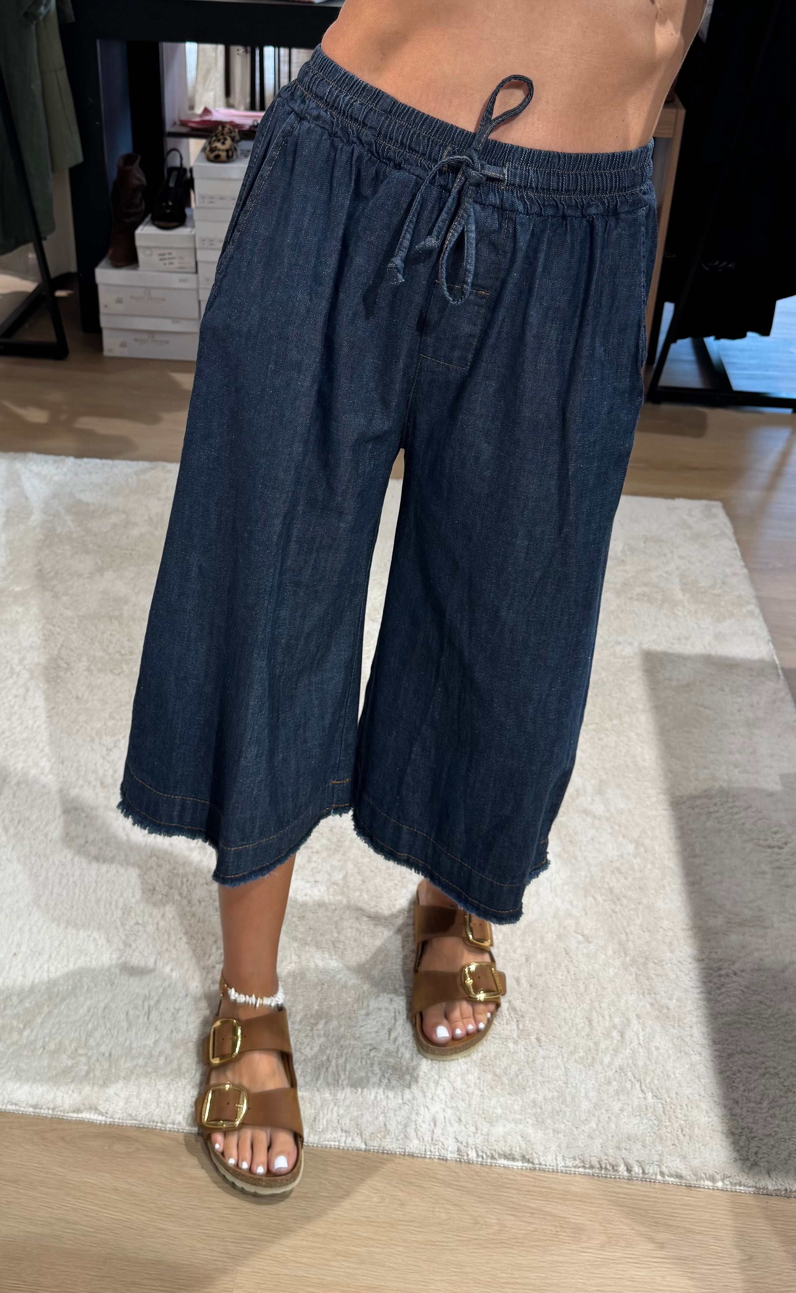 Bermuda casual