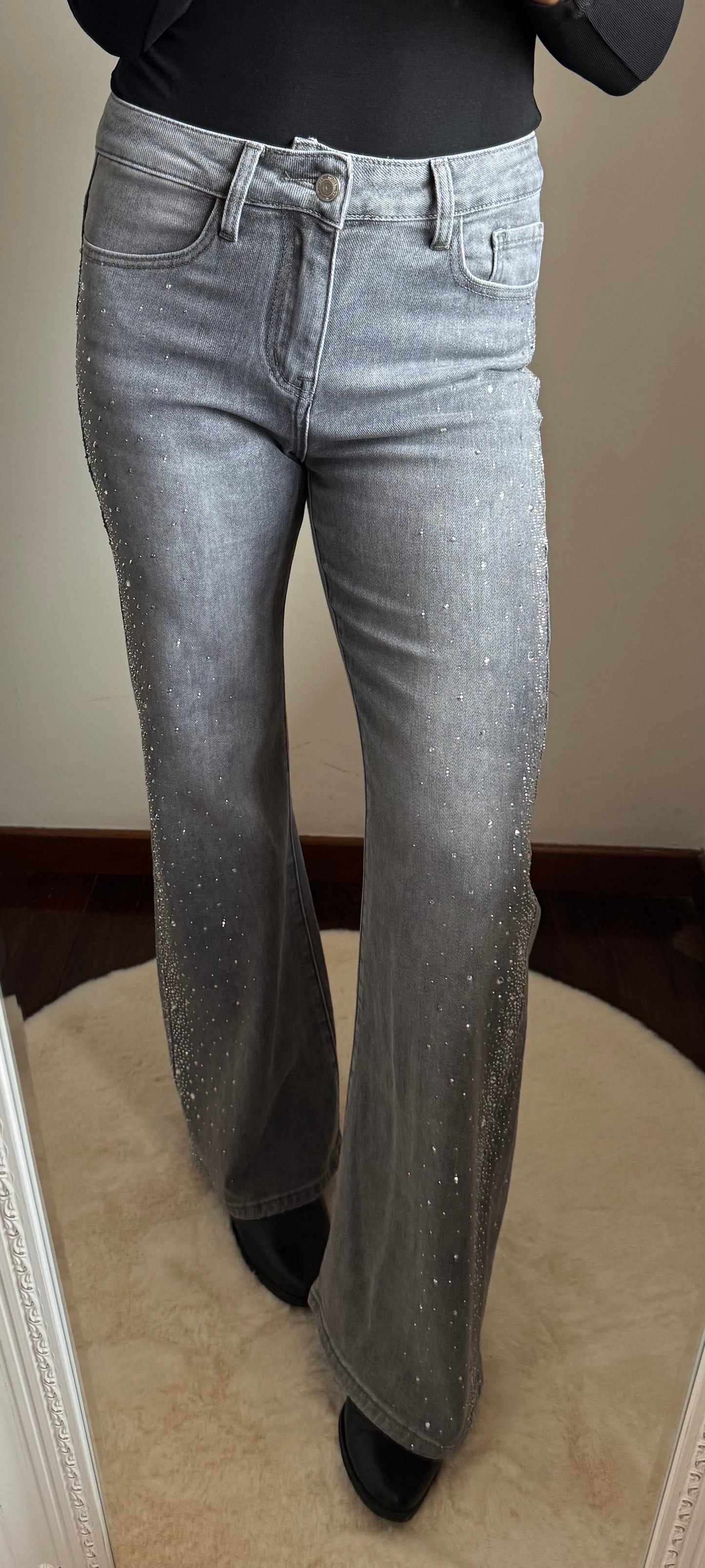 Jeans zampa strass