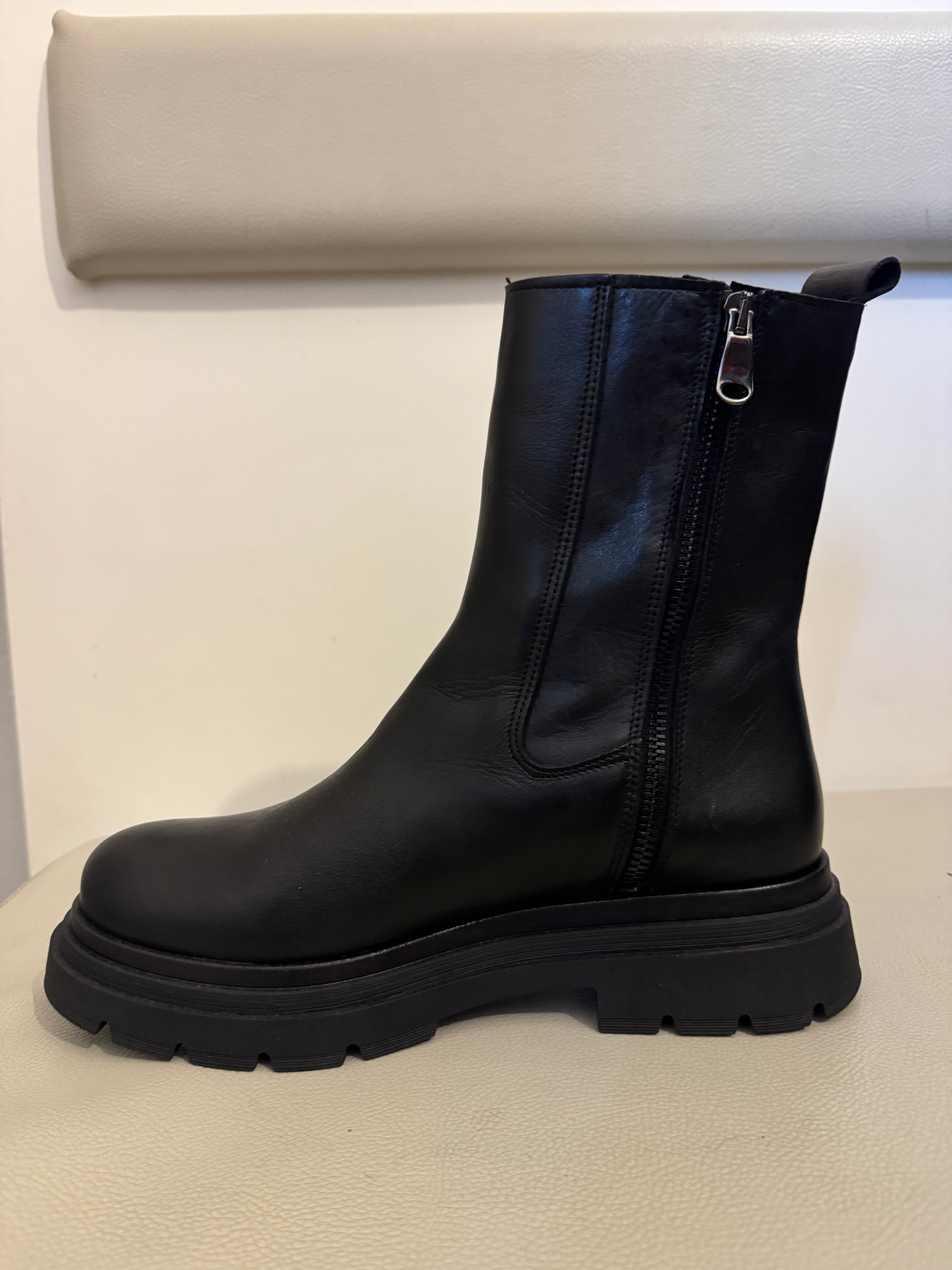 Stivaletto divine follie