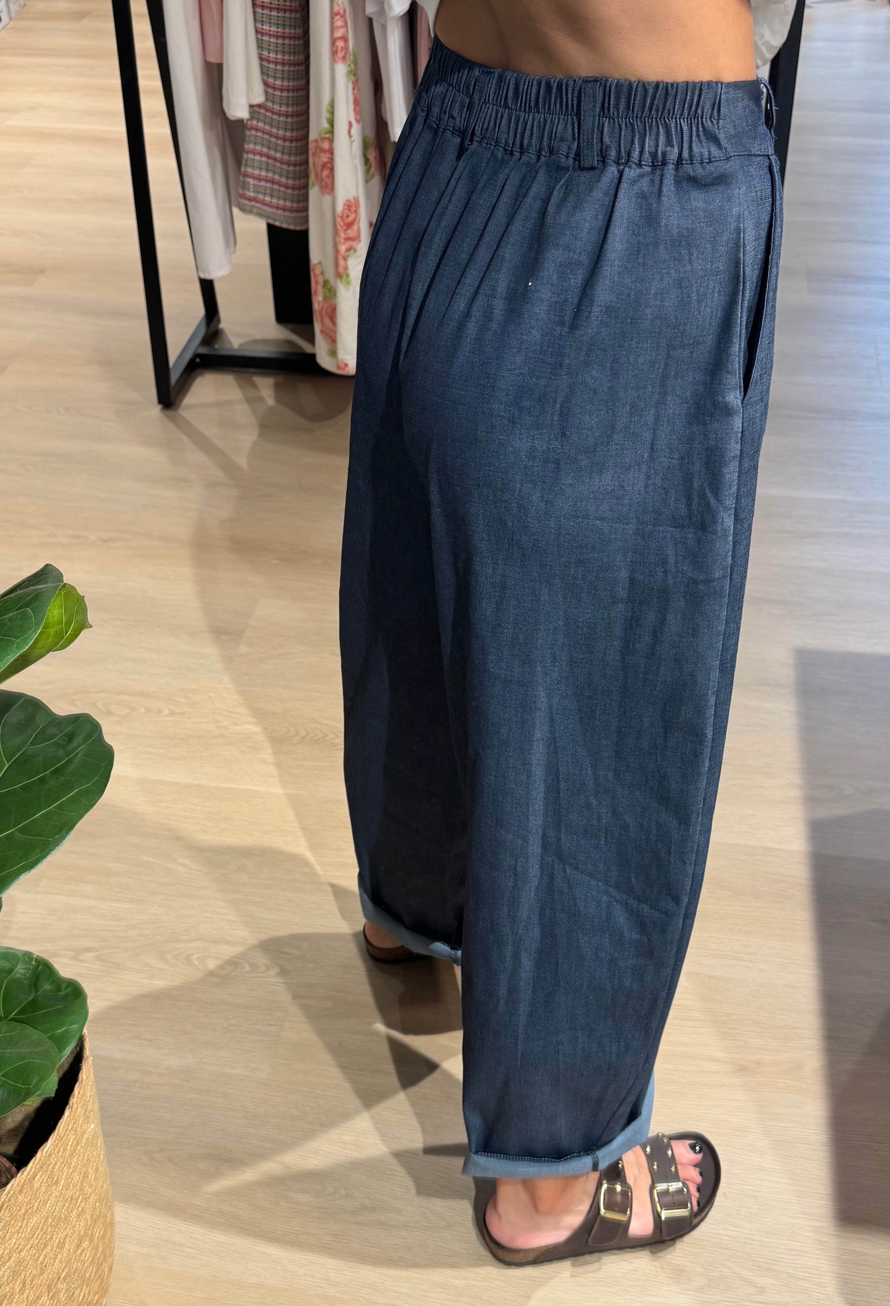 Pantalone Lolita