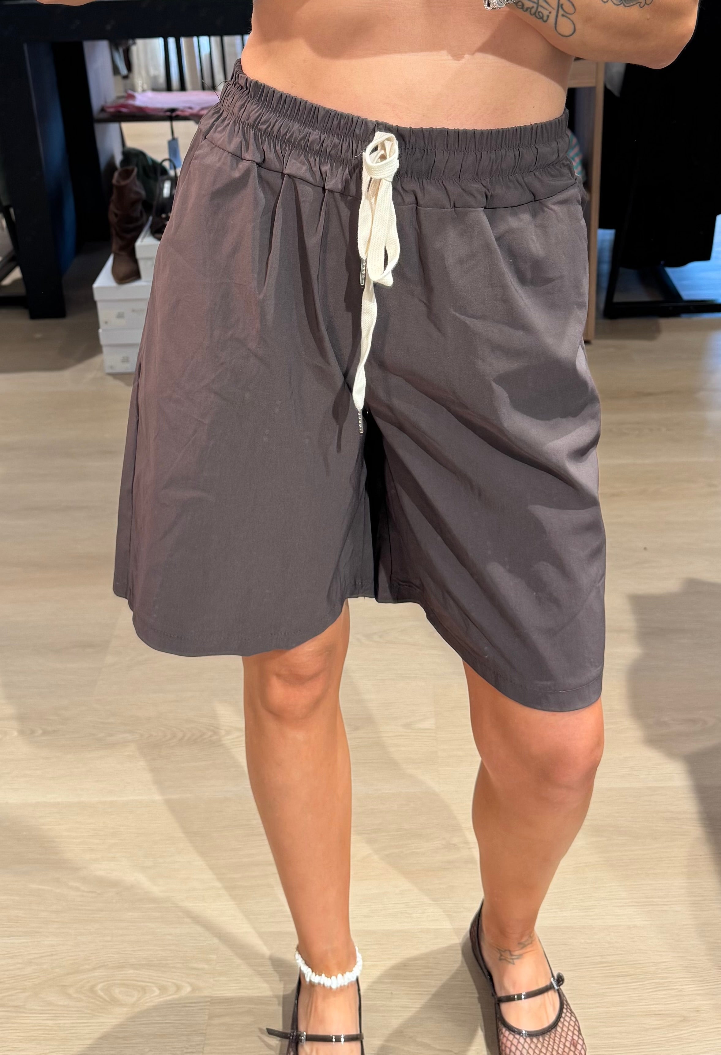 Bermuda style