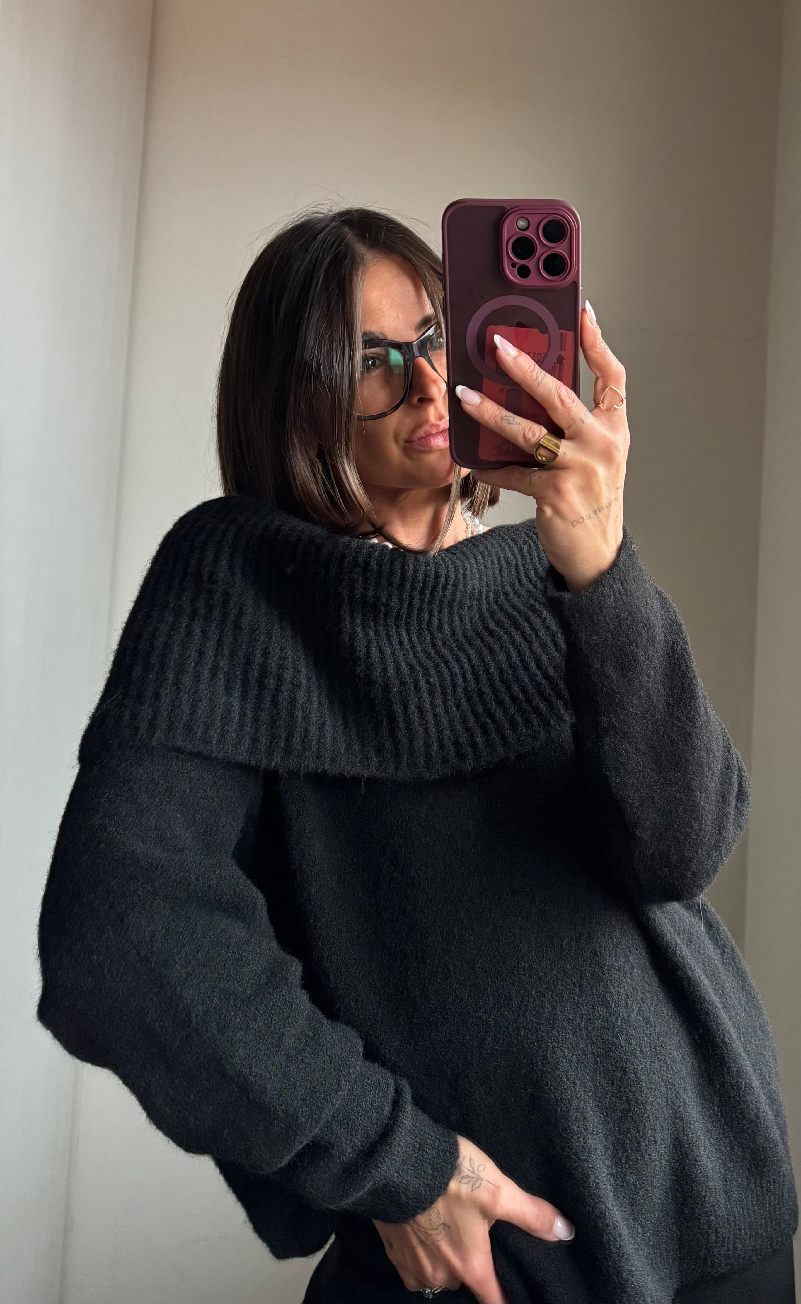 Pullover a spalle scoperte