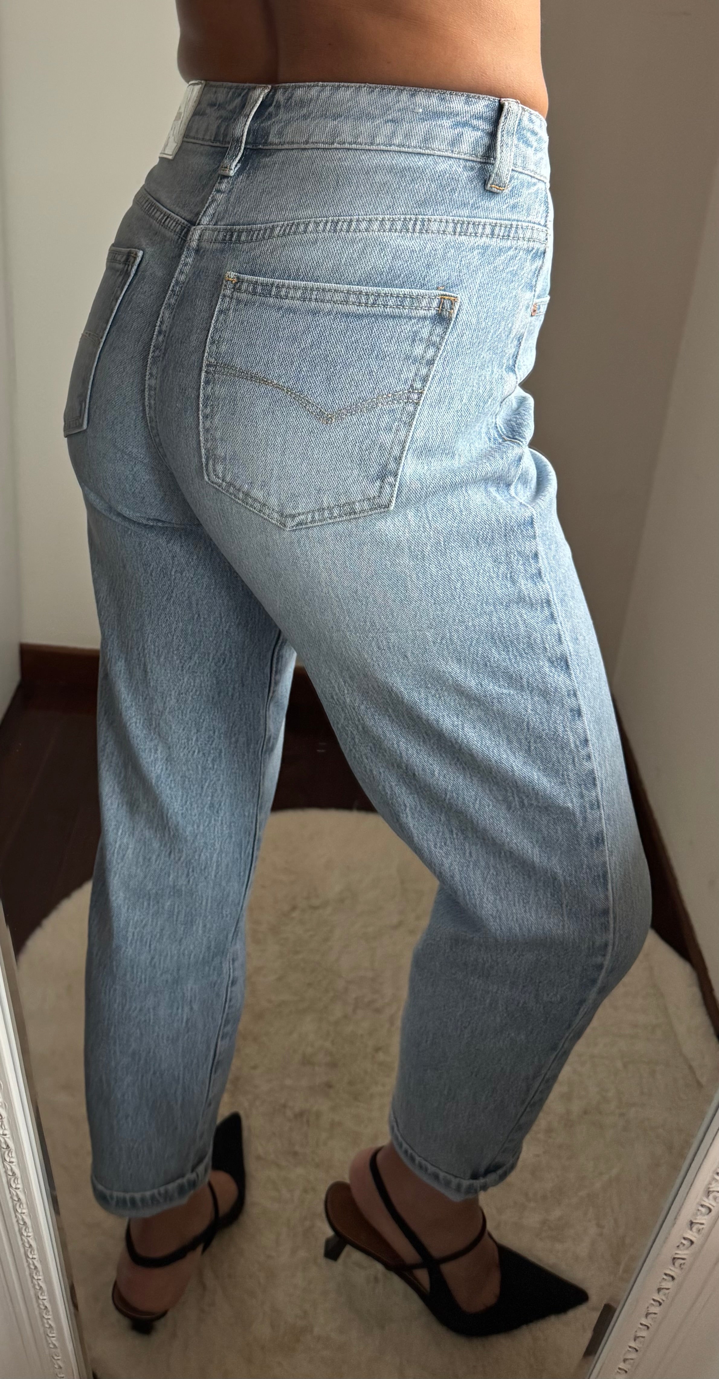 Jeans MOMFIT light blue