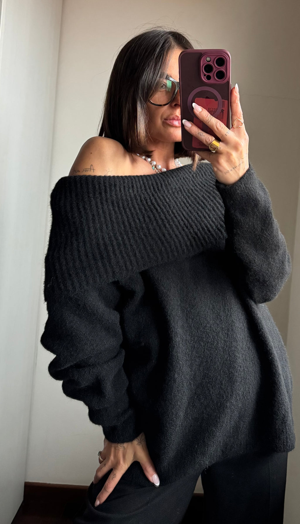 Pullover a spalle scoperte