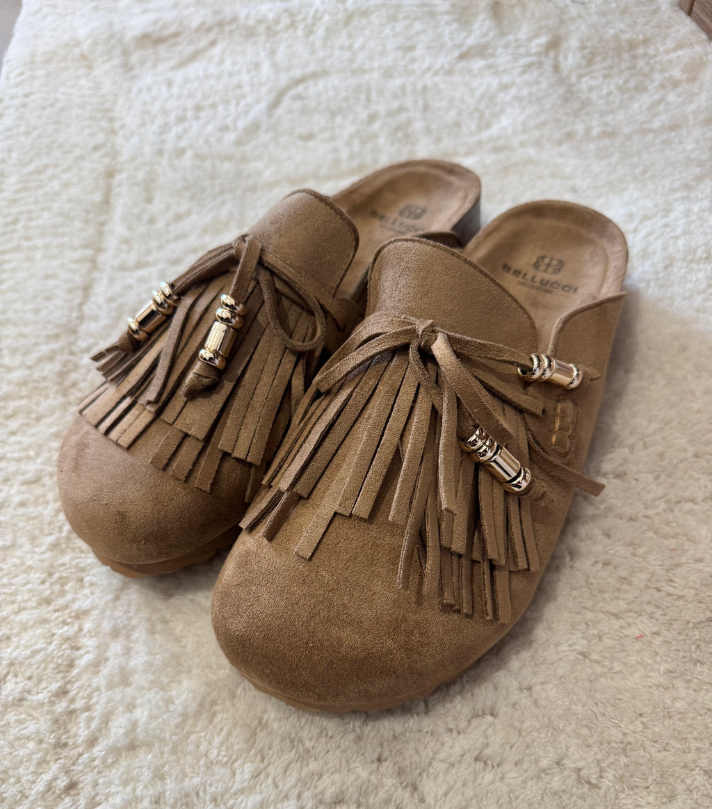 Mules con frange