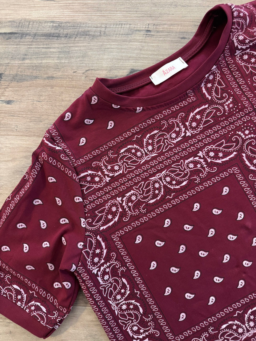 T-shirt bandana