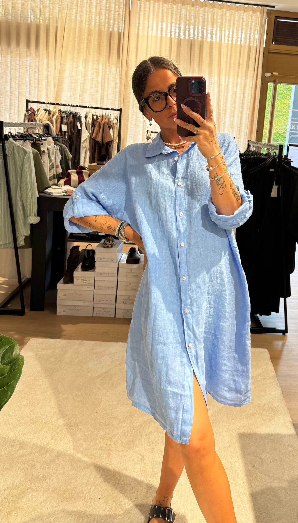 Abito a camicia in lino