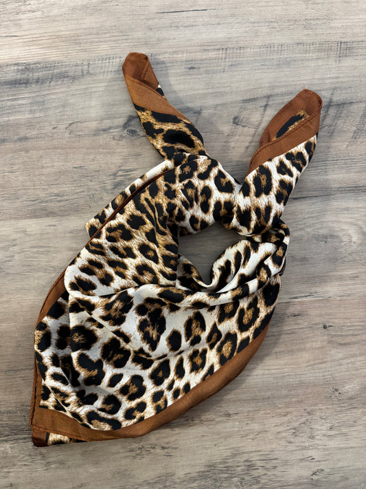 Foulard leopardato