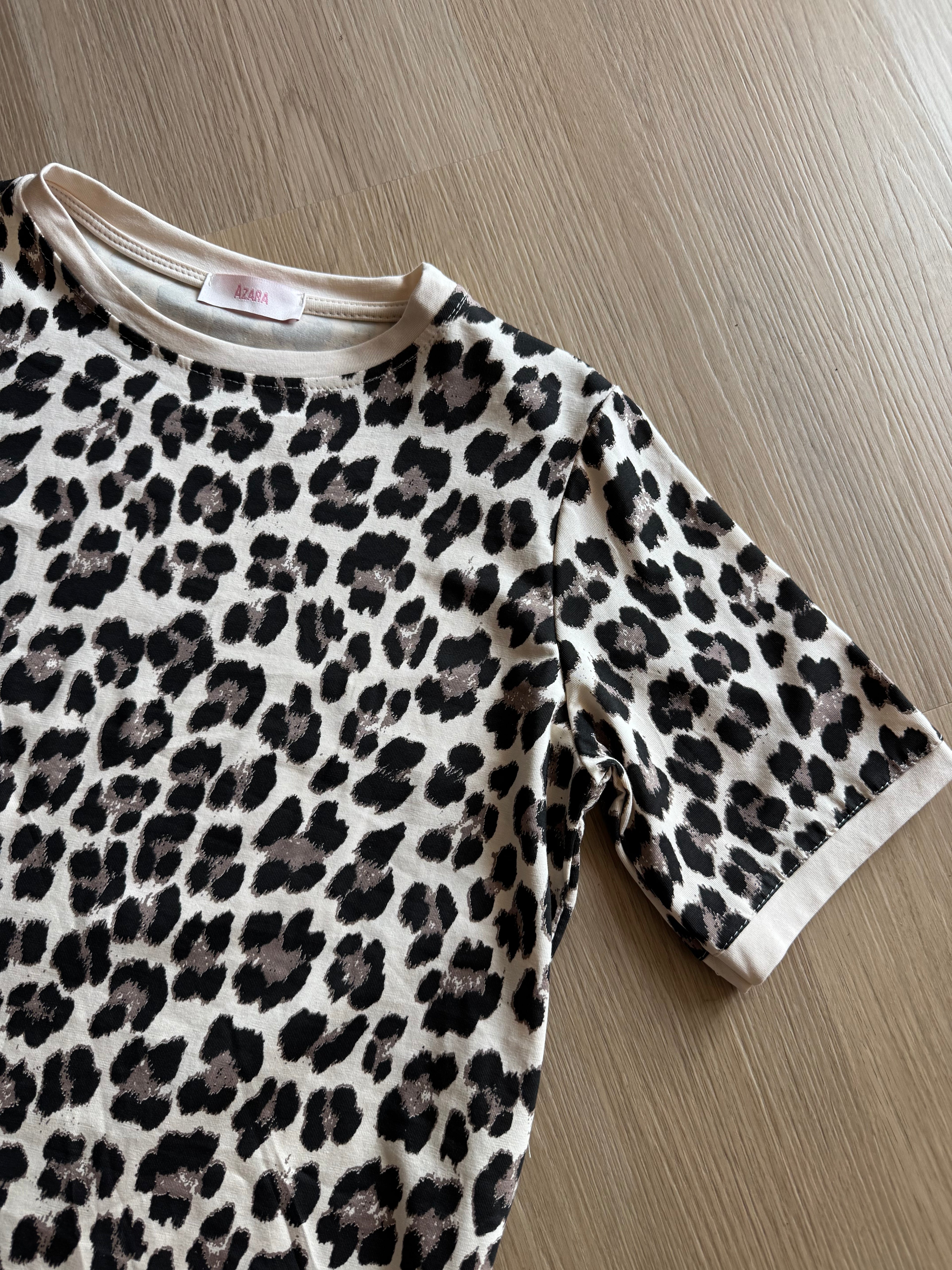 T-shirt macula