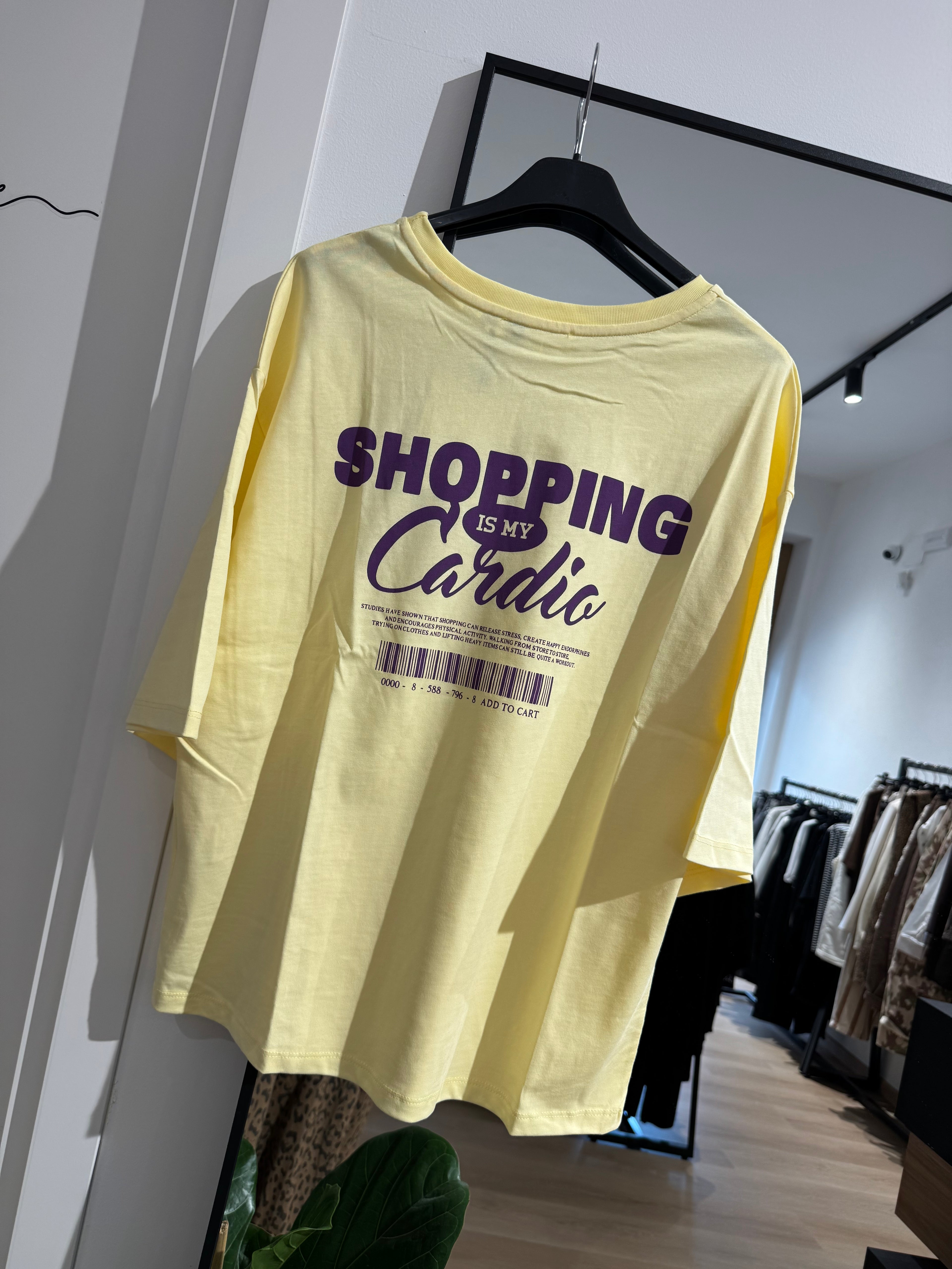 T-shirt SHOPPING IS MY CARDIO