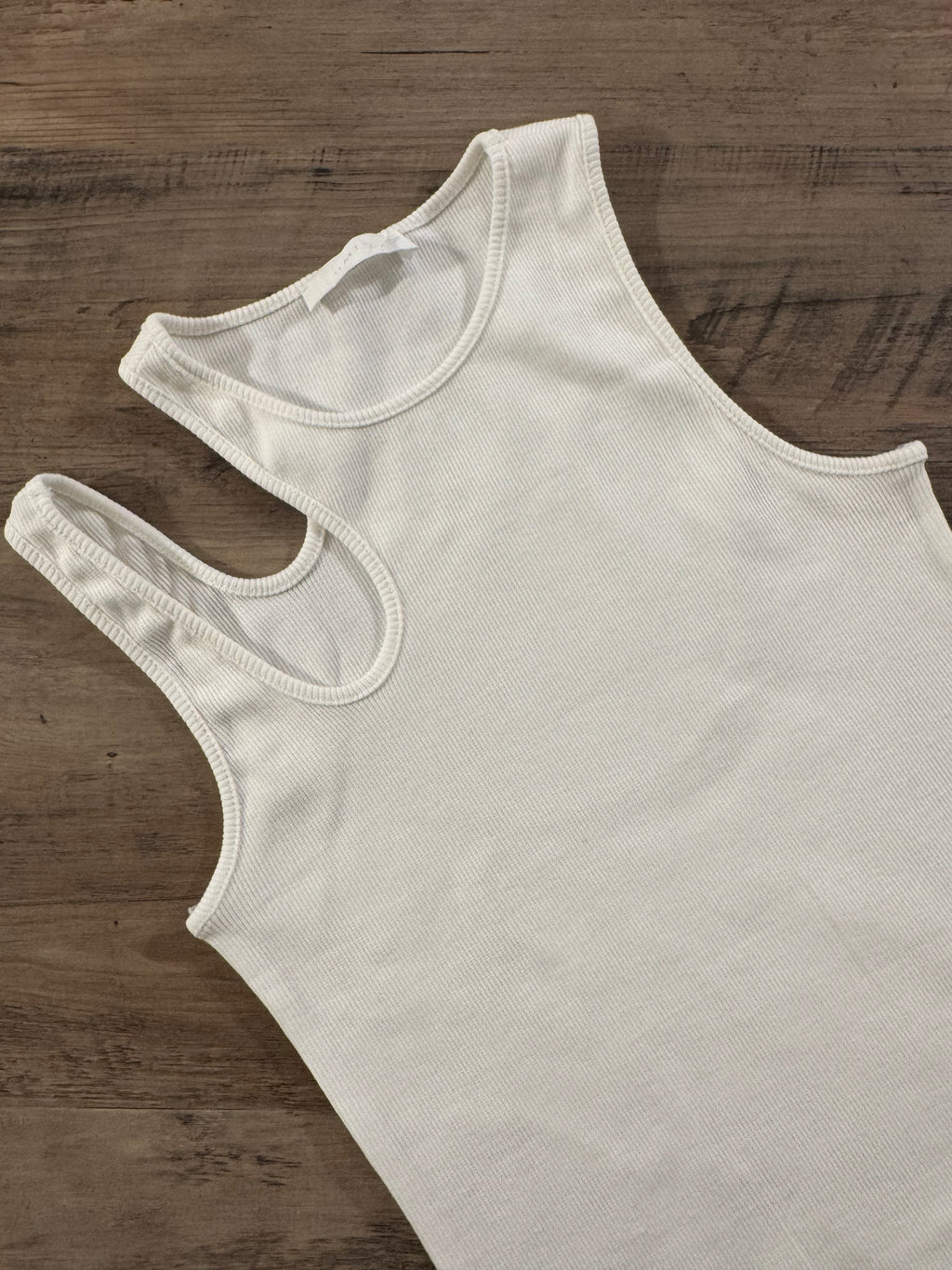 Canotta con cut-out Lumina